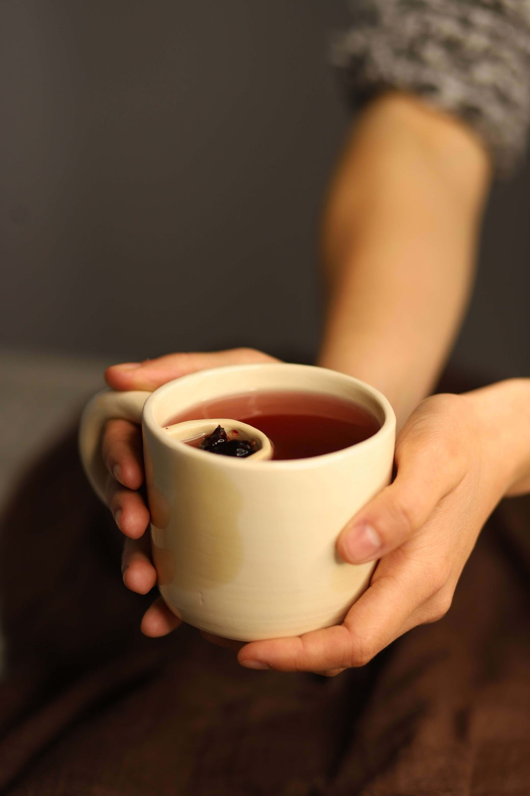 Handmade Ceramic Mug with Infuser – Vilnotik Ceramics